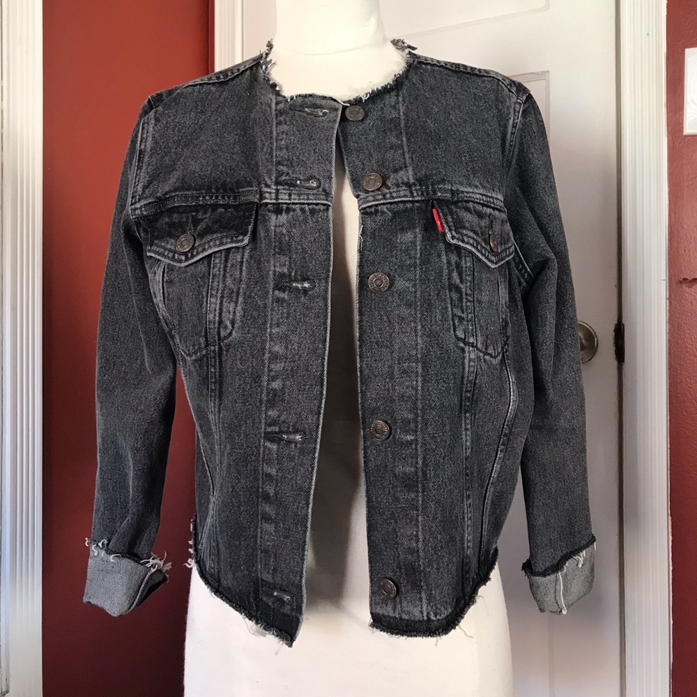 Levi’s Women’s Denim Jacket Black Gray Size Small